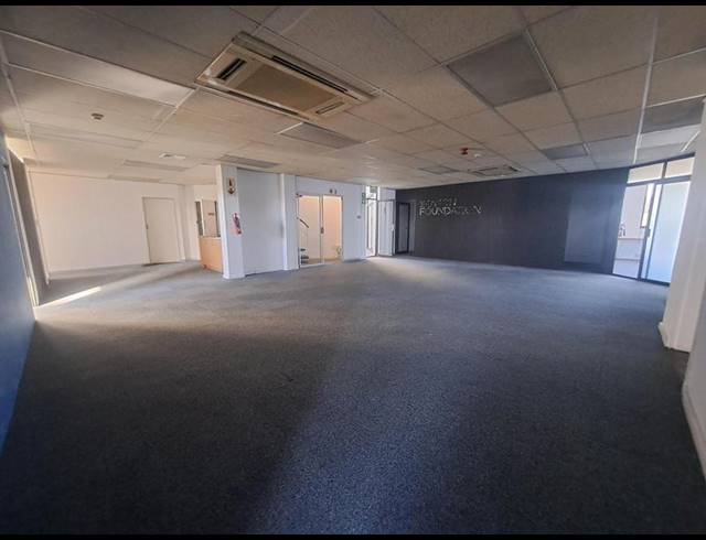 BUSINESS PROPERTY TO RENT IN TYGER VALLEY